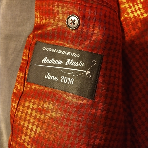 Suite - Picture 10 of 10